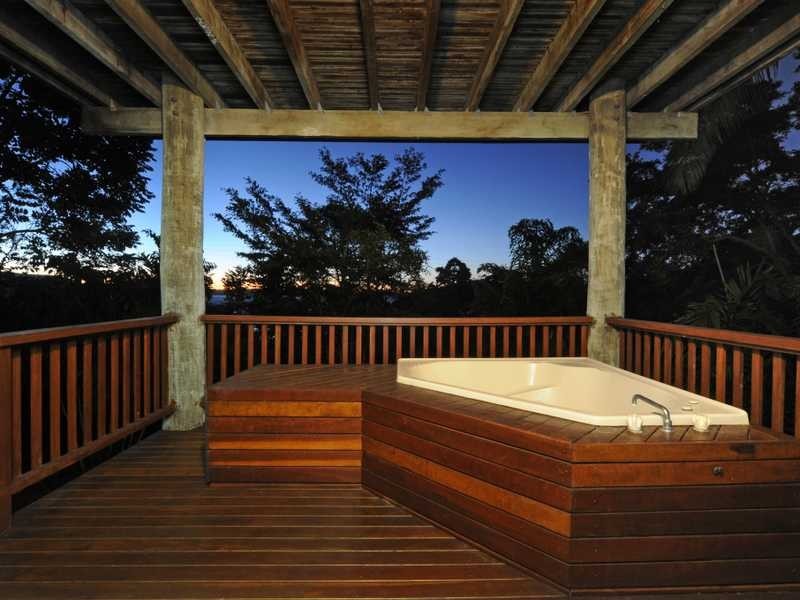 310 Mandalay Road, Jubilee Pocket QLD 4802