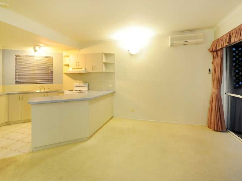 Unit 5/9 Erromango Drive, Jubilee Pocket QLD 4802