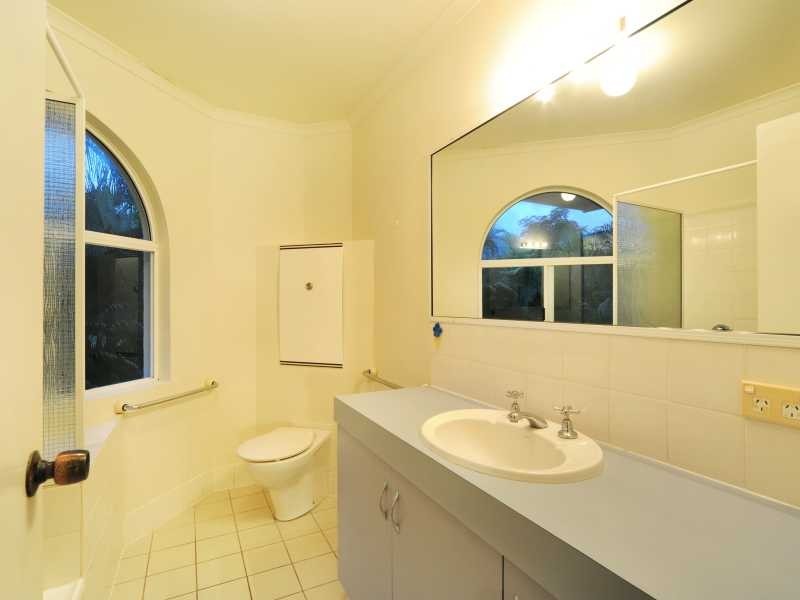 Unit 5/9 Erromango Drive, Jubilee Pocket QLD 4802