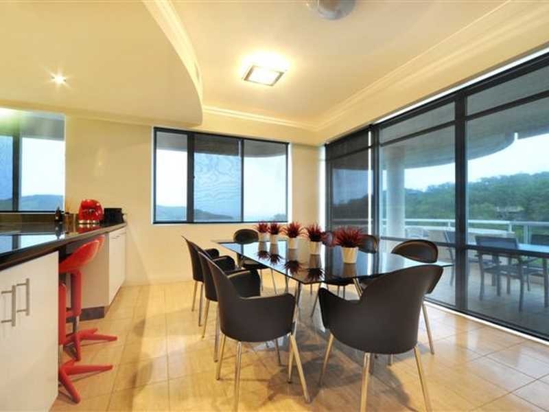 Unit 4-YHT/1 Marina Drive, Hamilton Island QLD 4803