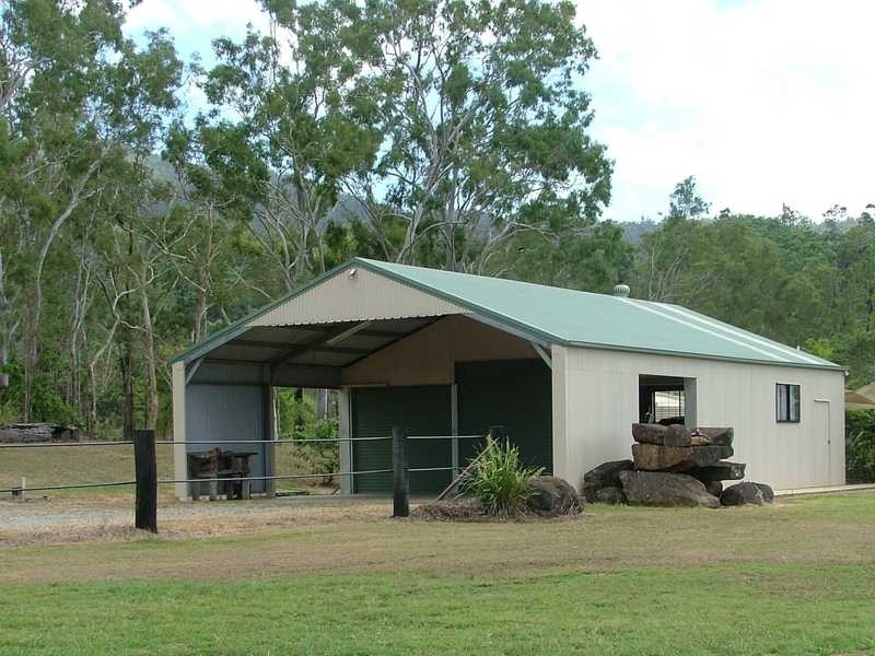 490 Sugarloaf Road, Sugarloaf QLD 4800