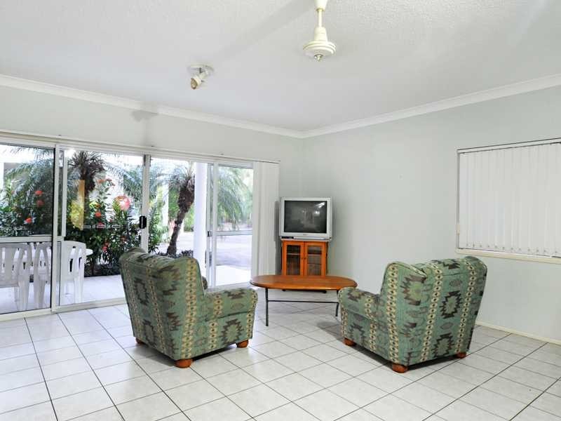 Unit 17/24 Pandanus Drive, Cannonvale QLD 4802