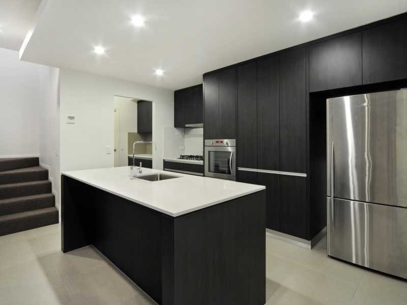 Unit 2/6 Raddle Court, Cannonvale QLD 4802