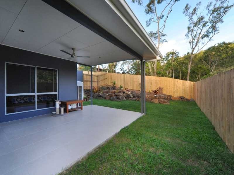 Unit 2/6 Raddle Court, Cannonvale QLD 4802