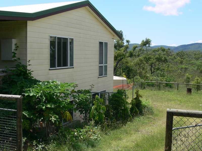 3 Arkhurst Rd, Hideaway Bay QLD 4800