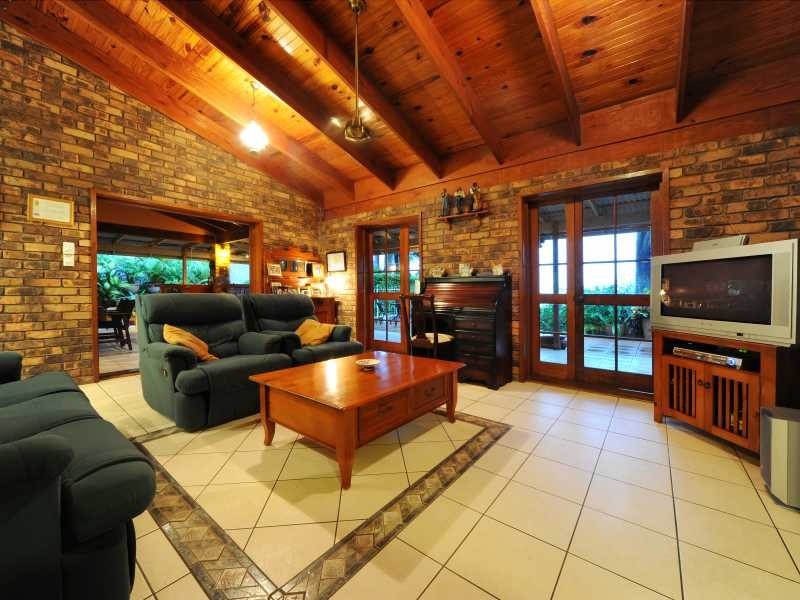 318 Mandalay Road, Airlie Beach QLD 4802