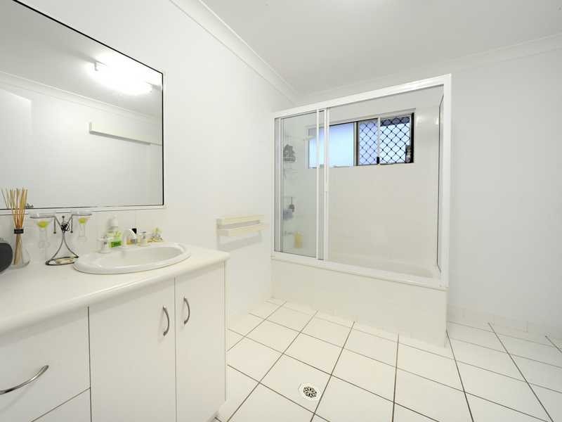 3 Phoenix Court, Jubilee Pocket QLD 4802