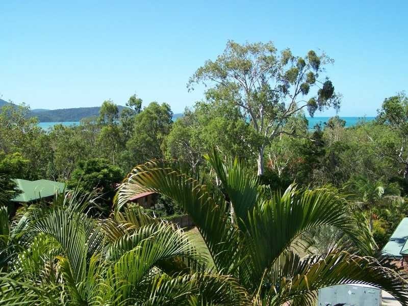 Unit 23/12 Eshelby Drive, Cannonvale QLD 4802