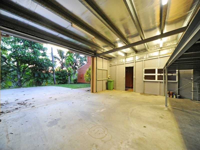5 Adina Street, Cannonvale QLD 4802