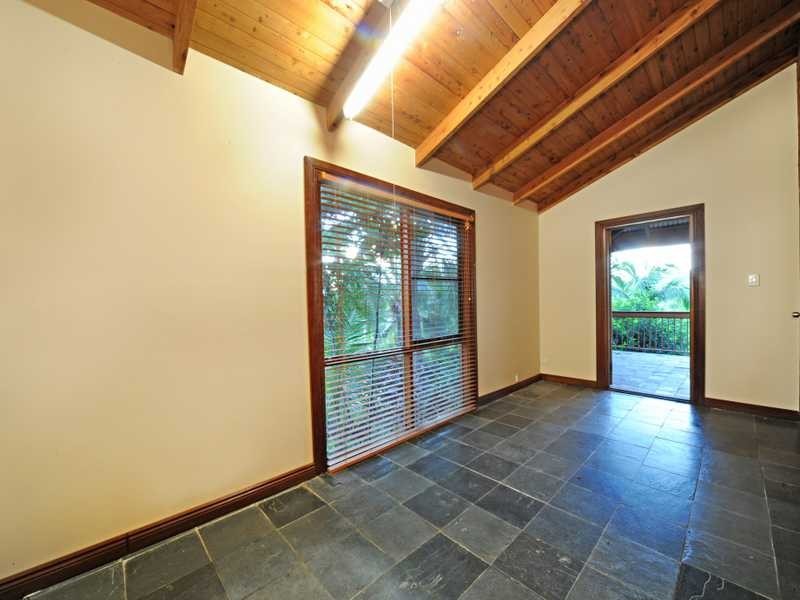 5 Adina Street, Cannonvale QLD 4802