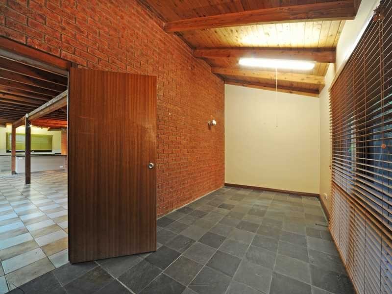 5 Adina Street, Cannonvale QLD 4802