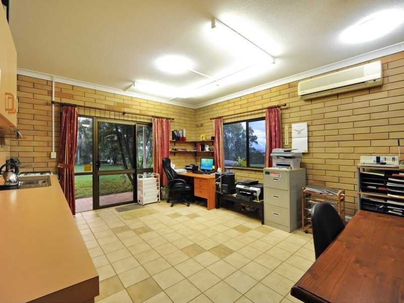 71 Hibiscus Road, Cannonvale QLD 4802