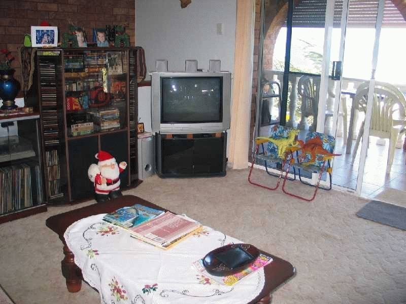 6 Blackcurrent Drive, Hideaway Bay QLD 4800