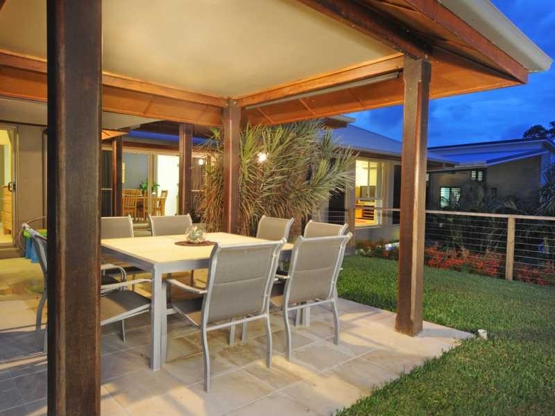 18 Wills Court, Cannonvale QLD 4802