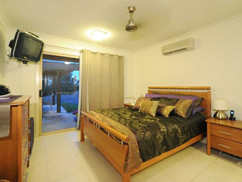 18 Wills Court, Cannonvale QLD 4802