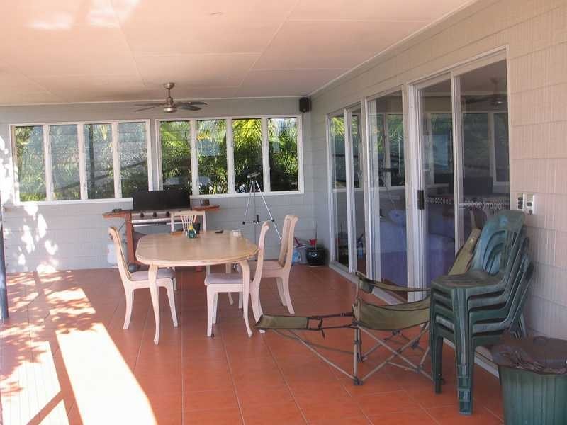5 Stewart Drive, Cannonvale QLD 4802