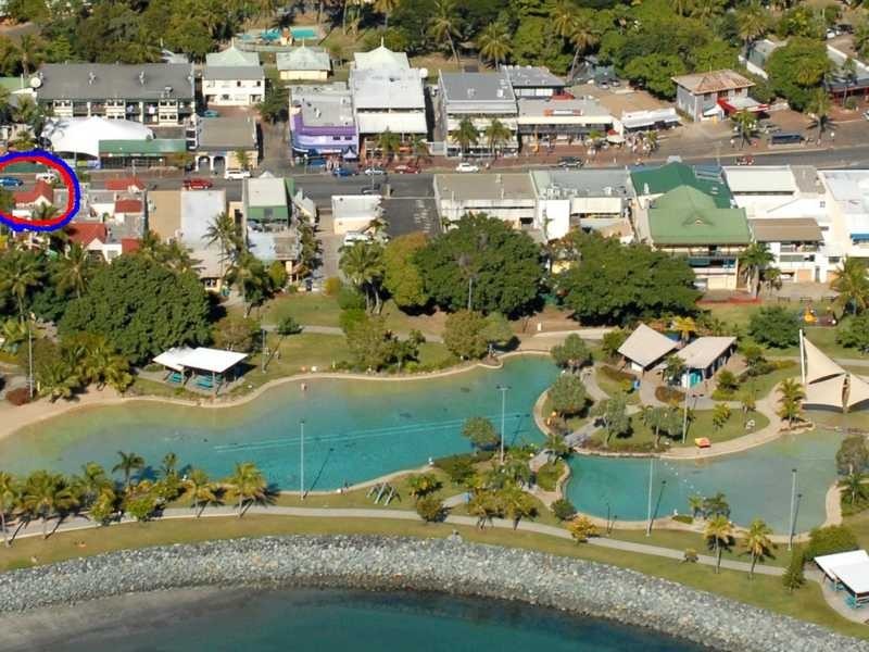 Unit 4/273 Shute Harbour Road, Airlie Beach QLD 4802