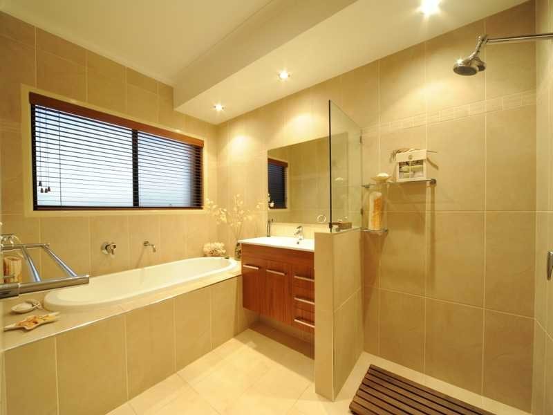 36A Eshelby Drive, Cannonvale QLD 4802