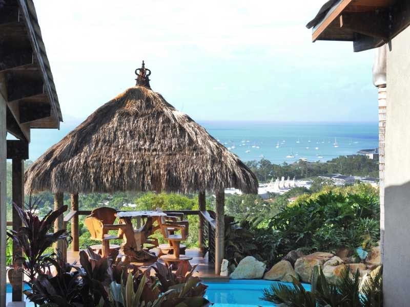 9 Wallaby Way, Cannonvale QLD 4802