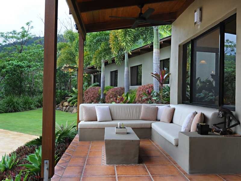 9 Wallaby Way, Cannonvale QLD 4802