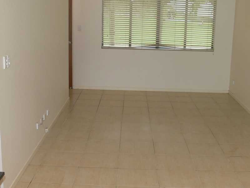 Unit 4/25 Abell Road, Cannonvale QLD 4802