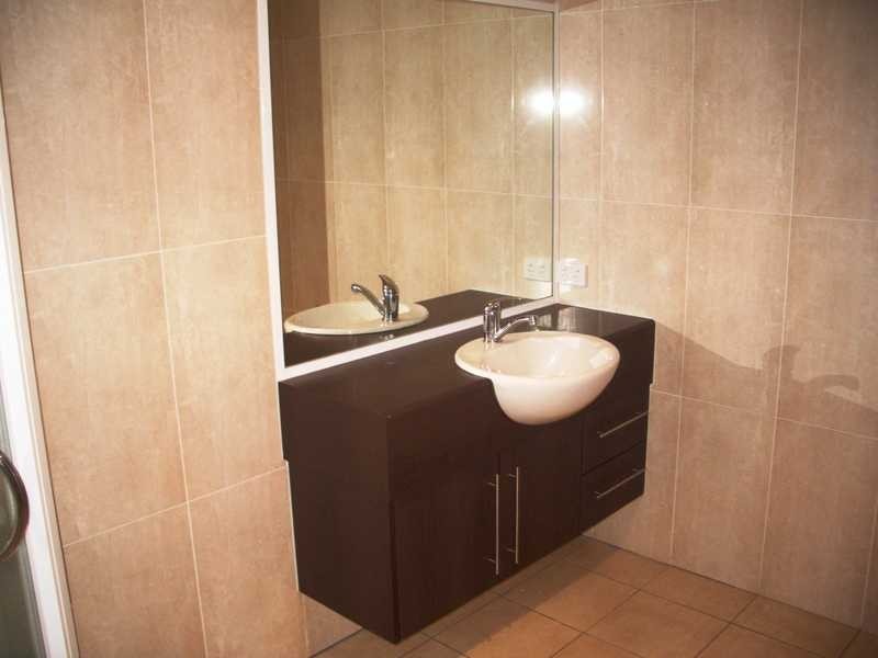 Unit 4/6 Salmon Street, Cannonvale QLD 4802