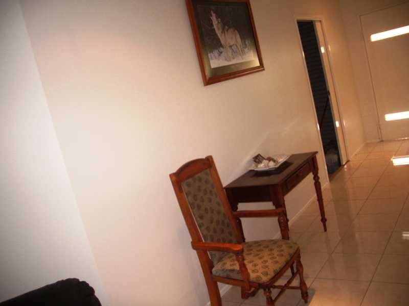 Unit 4/6 Salmon Street, Cannonvale QLD 4802