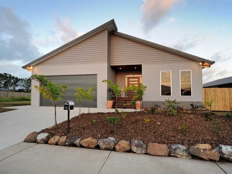 4 Damson Crescent, Proserpine QLD 4800