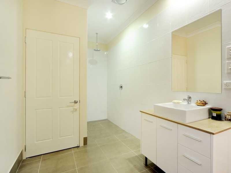 4 Damson Crescent, Proserpine QLD 4800