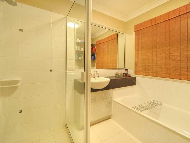 28 Links Drive, Cannonvale QLD 4802