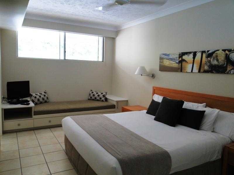 Unit CA702-WSA/14 Resort Drive, Hamilton Island QLD 4803
