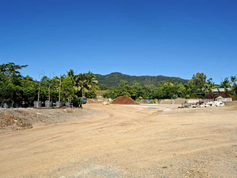 1697 Shute Harbour Road, Cannonvale QLD 4802