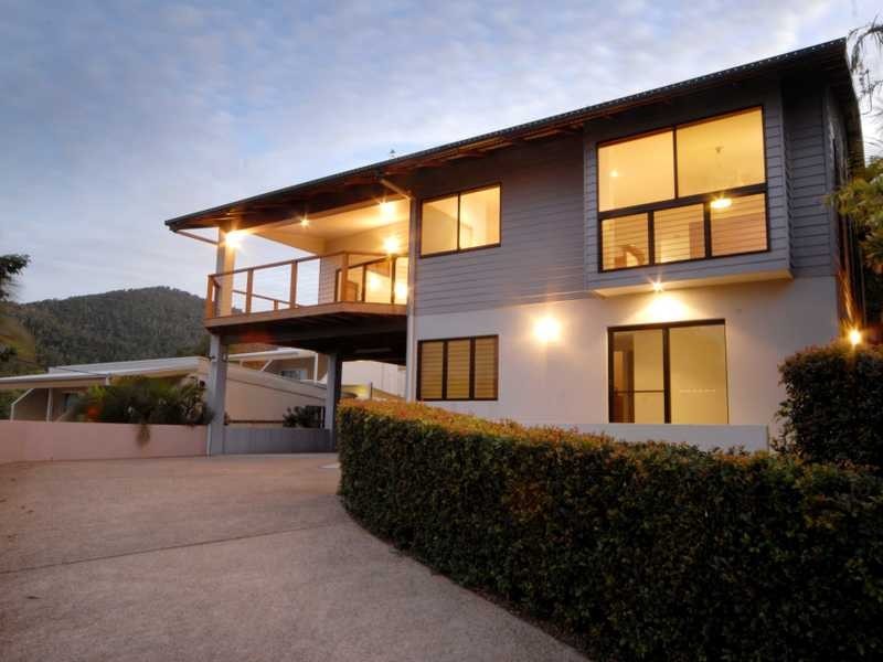 40 Airlie Crescent, Airlie Beach QLD 4802