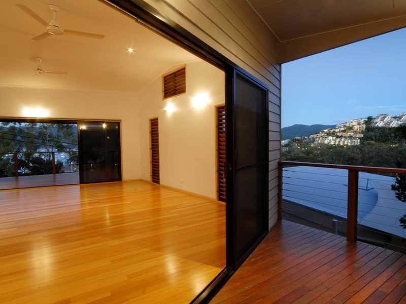 40 Airlie Crescent, Airlie Beach QLD 4802