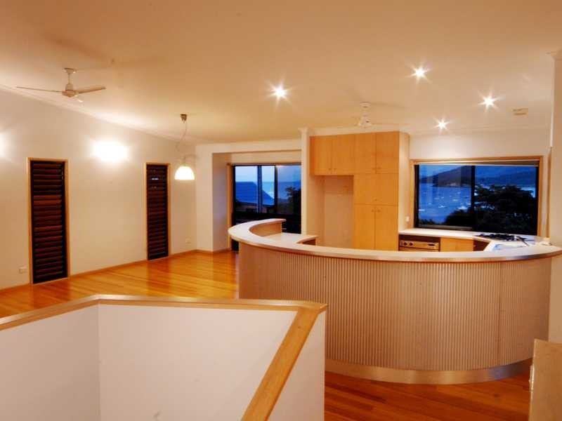 40 Airlie Crescent, Airlie Beach QLD 4802