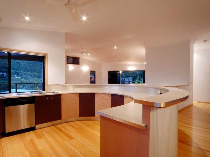 40 Airlie Crescent, Airlie Beach QLD 4802