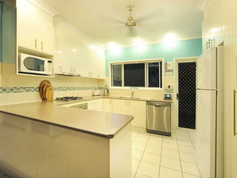 25 Wildlife Rd, Jubilee Pocket QLD 4802