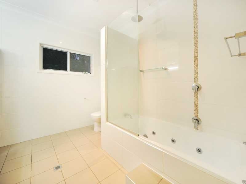 25 Wildlife Rd, Jubilee Pocket QLD 4802