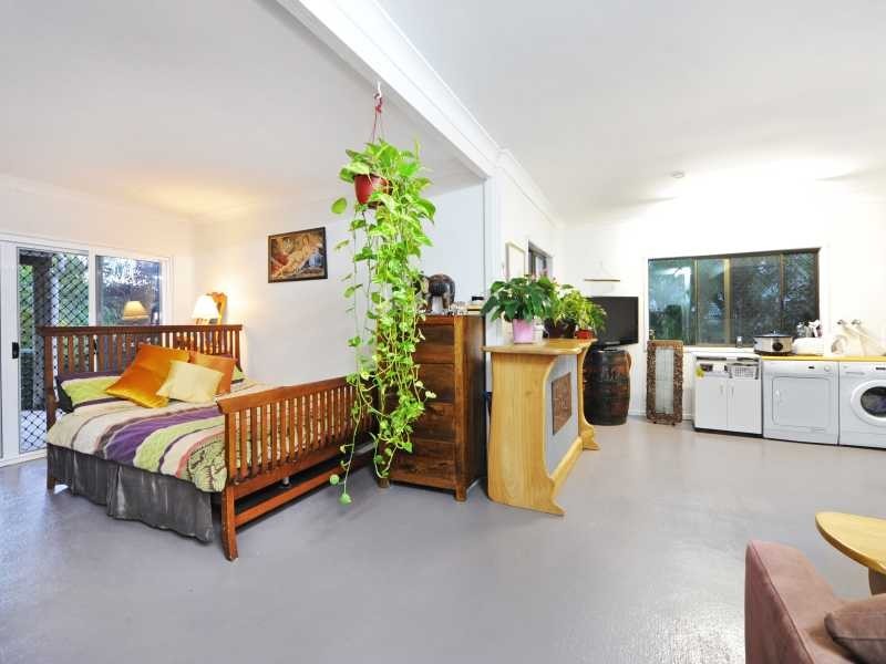 25 Wildlife Rd, Jubilee Pocket QLD 4802