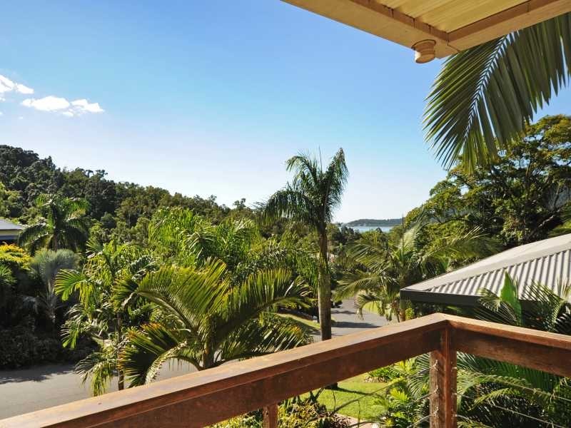 25 Wildlife Rd, Jubilee Pocket QLD 4802