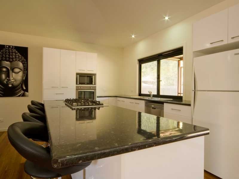 8 Jonquill Court, Cannonvale QLD 4802