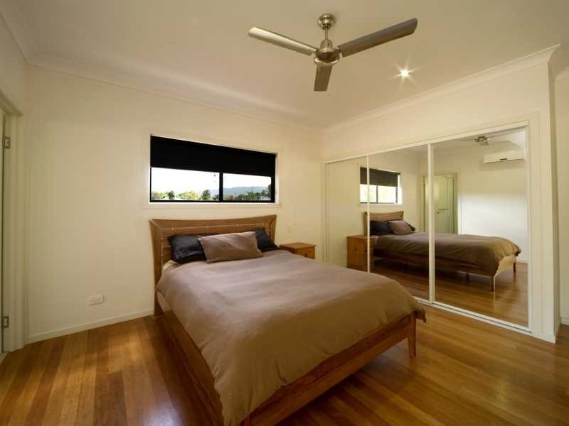 8 Jonquill Court, Cannonvale QLD 4802