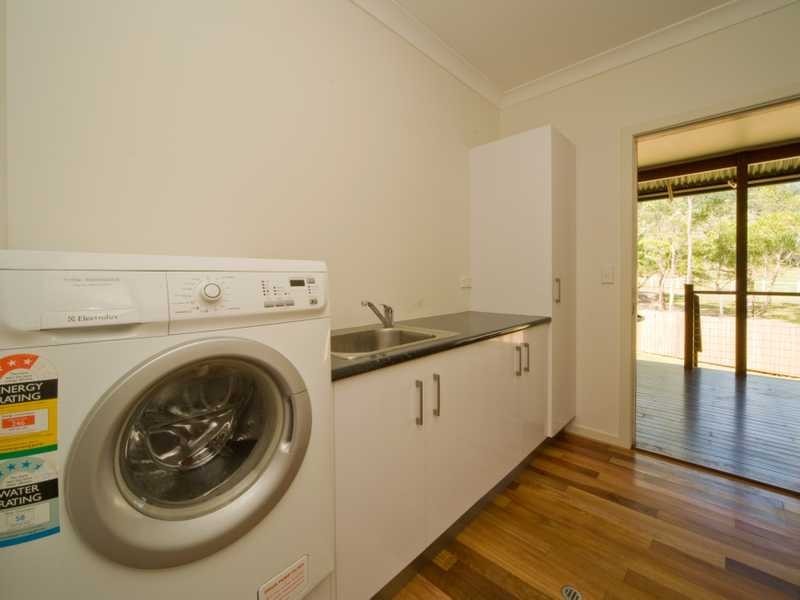 8 Jonquill Court, Cannonvale QLD 4802