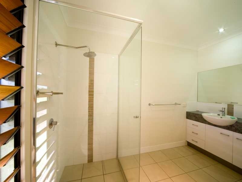 8 Jonquill Court, Cannonvale QLD 4802