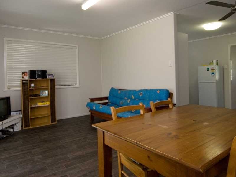 12 Schnapper Street, Cannonvale QLD 4802