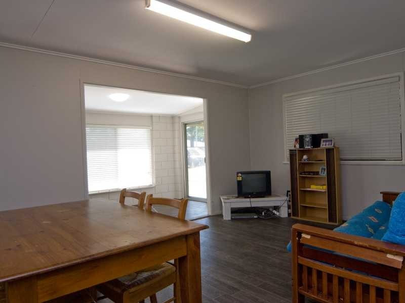 12 Schnapper Street, Cannonvale QLD 4802