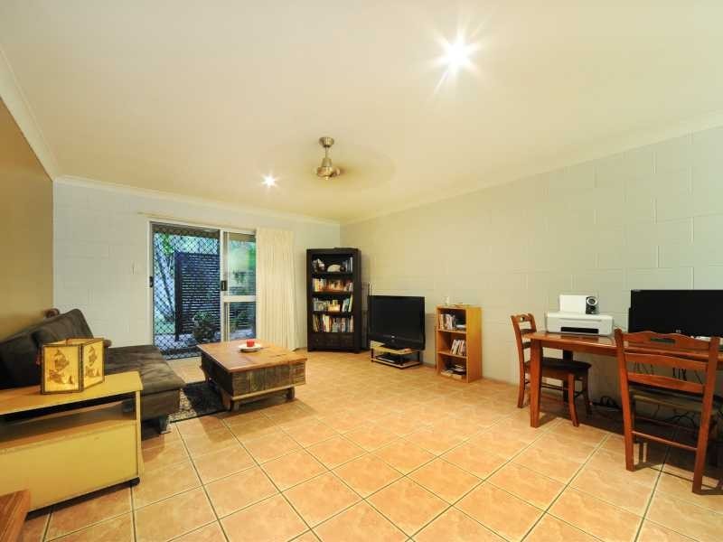 Unit 38/28 Island Drive, Cannonvale QLD 4802