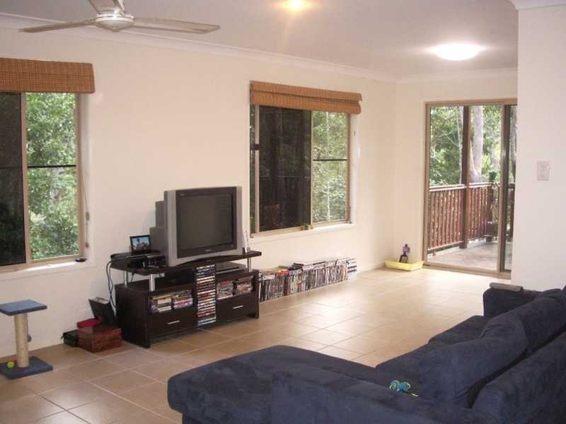 129 Kookaburra Drive, Cannon Valley QLD 4800