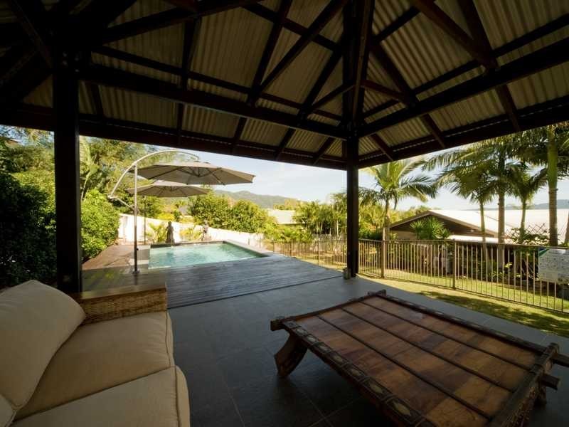 43 Country Road, Cannonvale QLD 4802