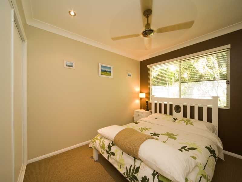 43 Country Road, Cannonvale QLD 4802
